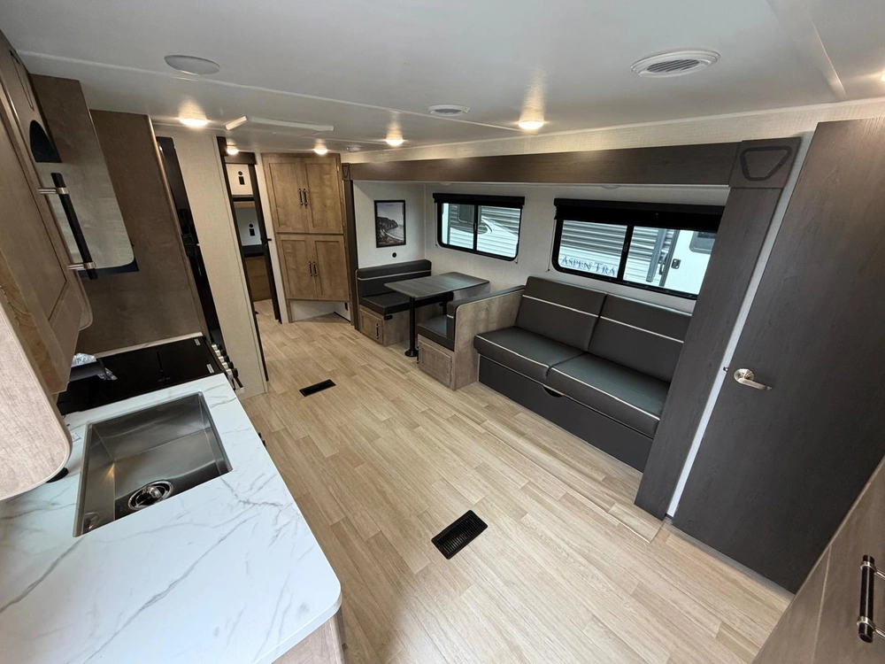 2027 Keystone Rv Springdale 2880brs alt