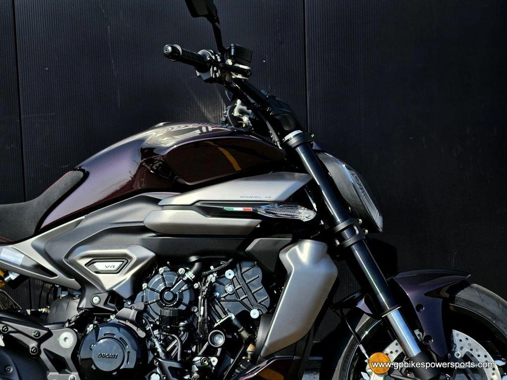 2026 Ducati Xdiavel V4 Black Lava