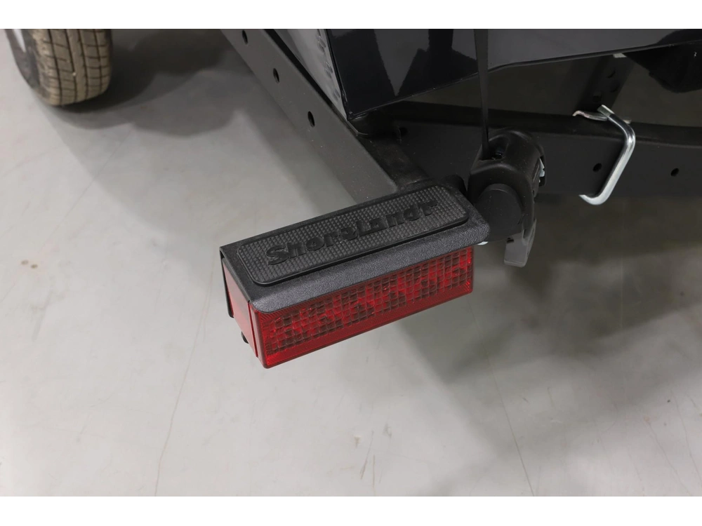 2027 Lund Boat Co 1650 Angler Ss alt