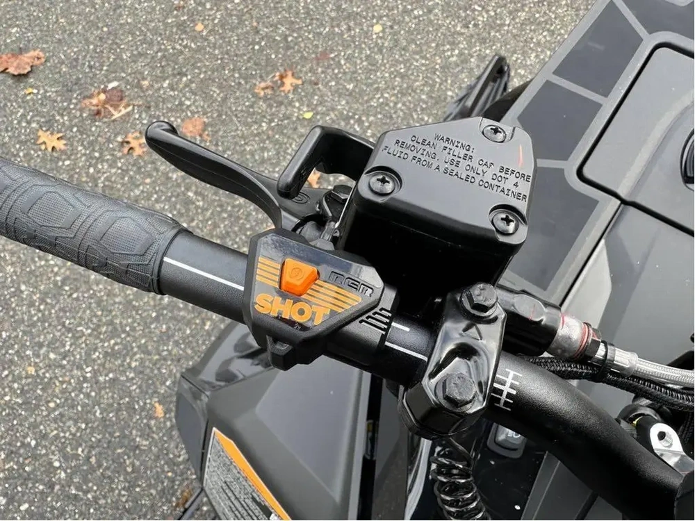 2025 Ski-doo Summit Adr W/ Edge Pkg 165" 850 Etec