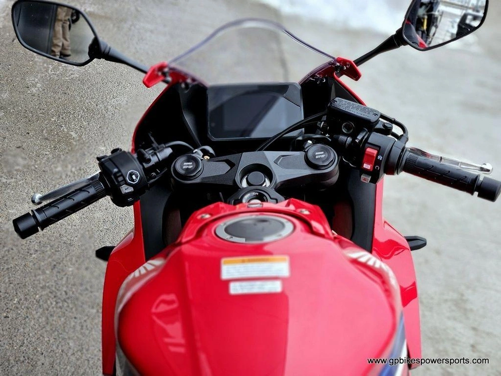 2026 Honda Cbr650 R E-clutch