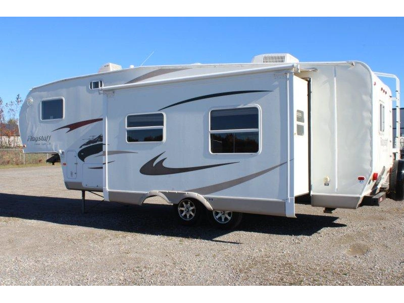 2009 Forest River Flagstaff 8528bhss alt