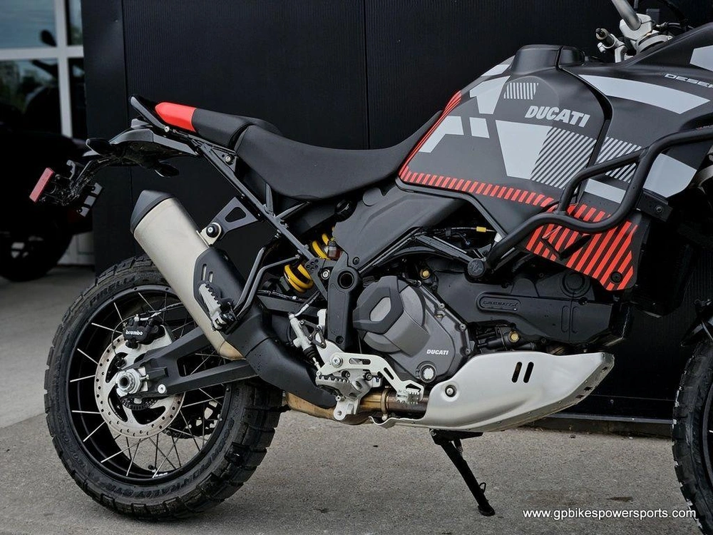 2023 Ducati Desertx Rr22