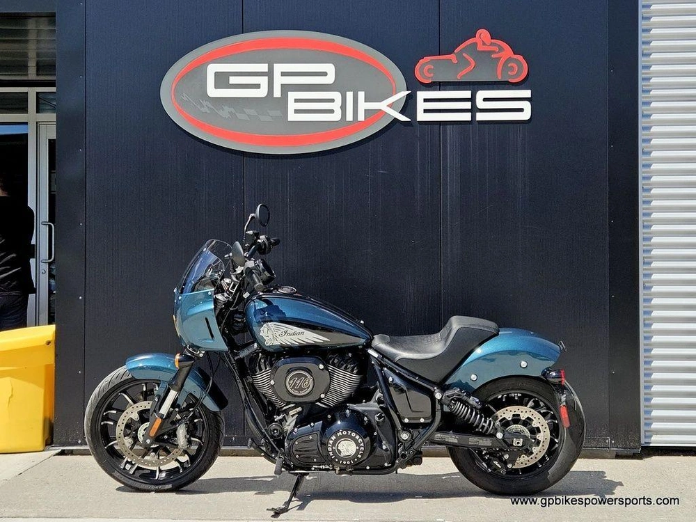 2025 Indian Motorcycle Sport Chief Cascade Green Metallic