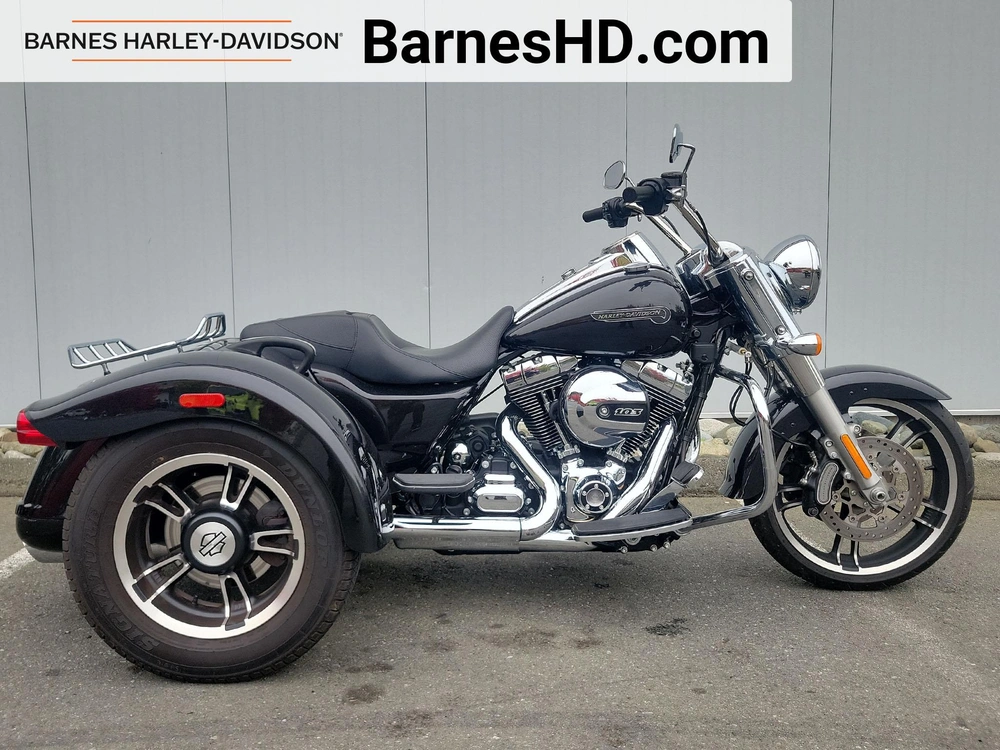 2016 Harley-davidson Trike Flrt - Freewheeler