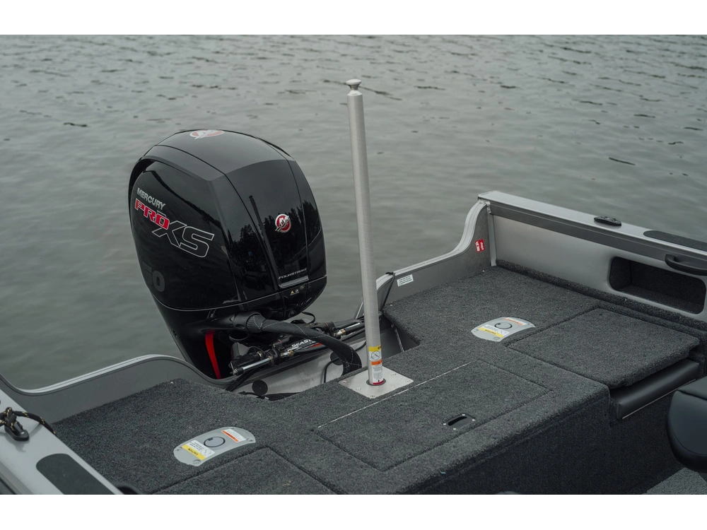 2027 Crestliner 1850 Sportfish alt