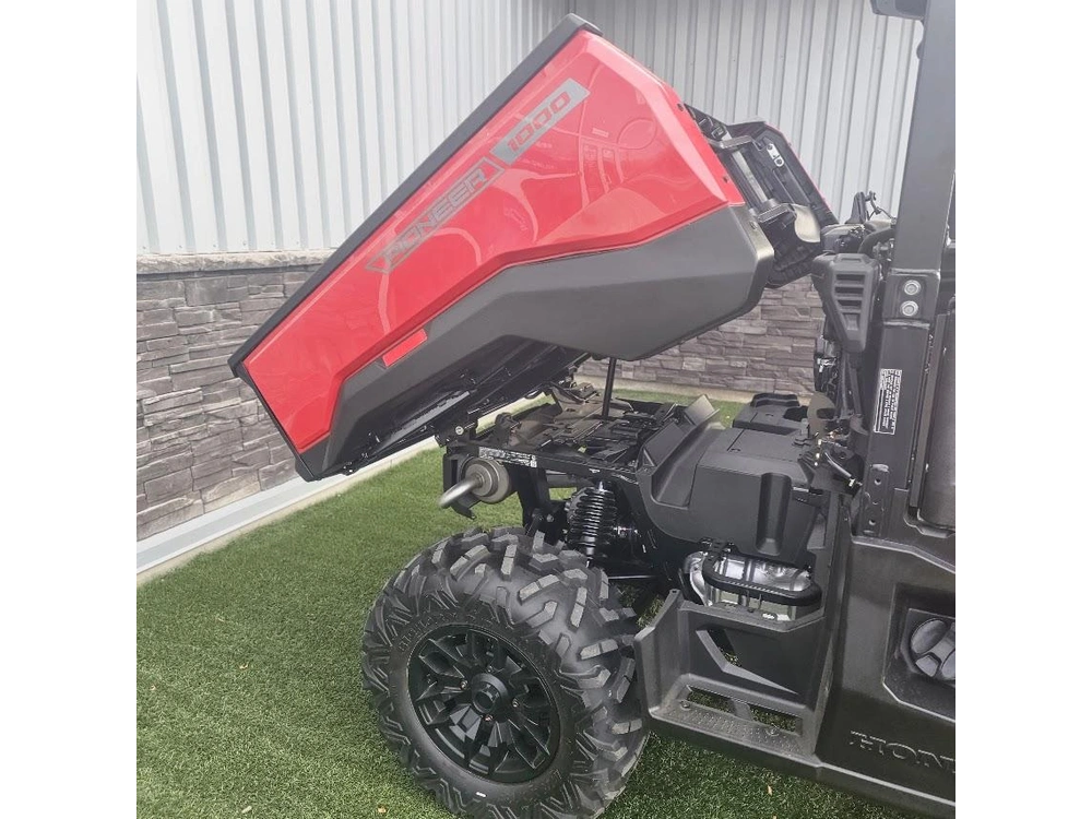 2026 Honda Pioneer 1000 3p Deluxe