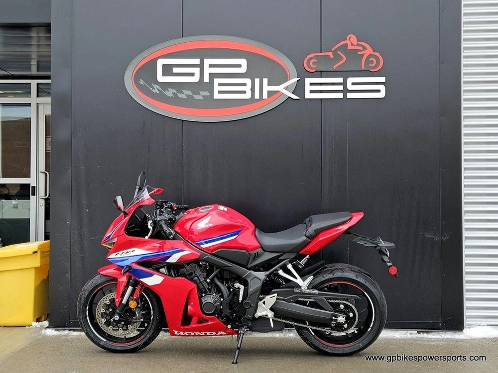 2026 Honda Cbr650 R E-clutch