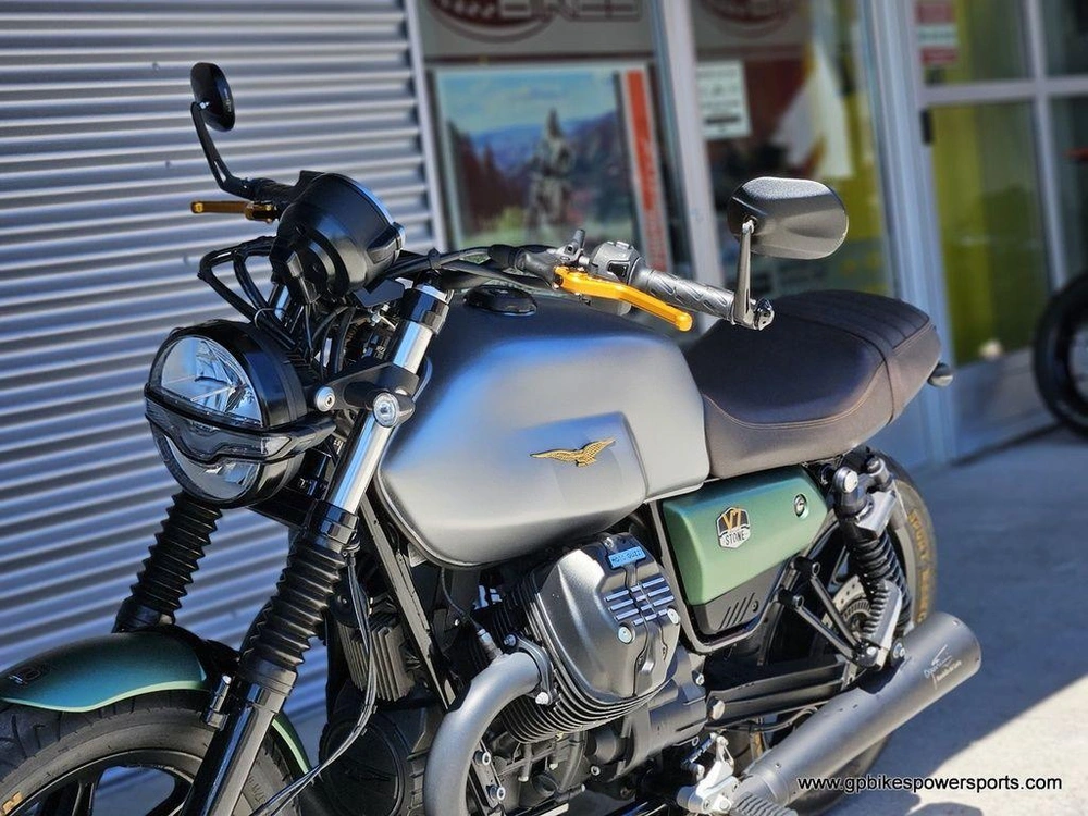 2021 Moto Guzzi V7 Stone Centenario E5