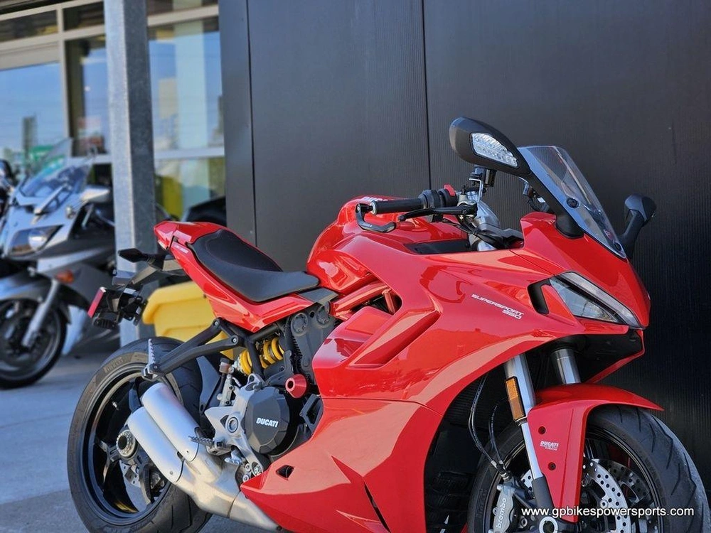 2023 Ducati Supersport 950 Ducati Red