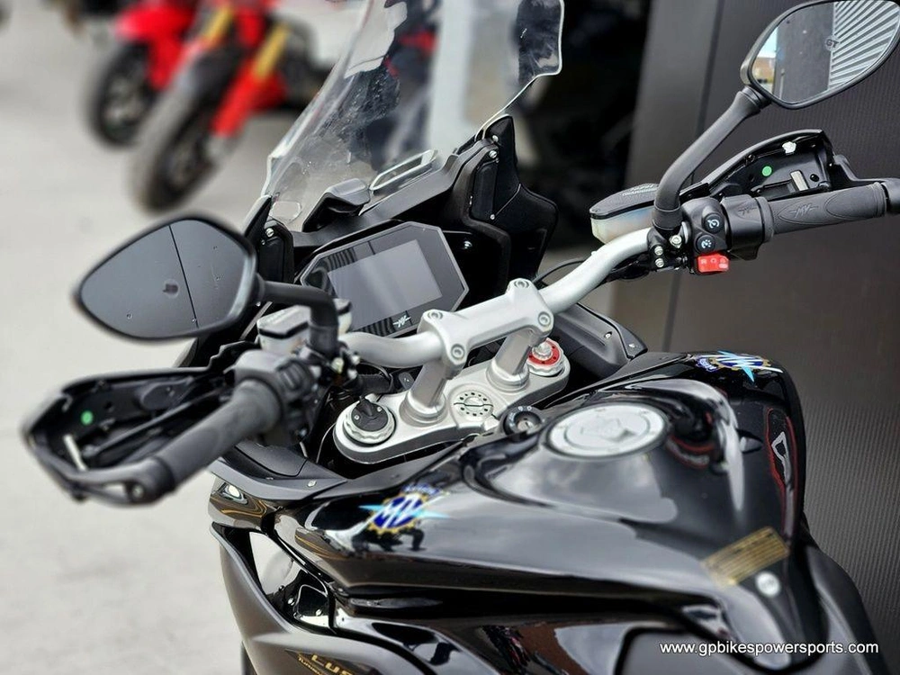 2023 Mv Agusta Turismo Veloce Lusso Scs
