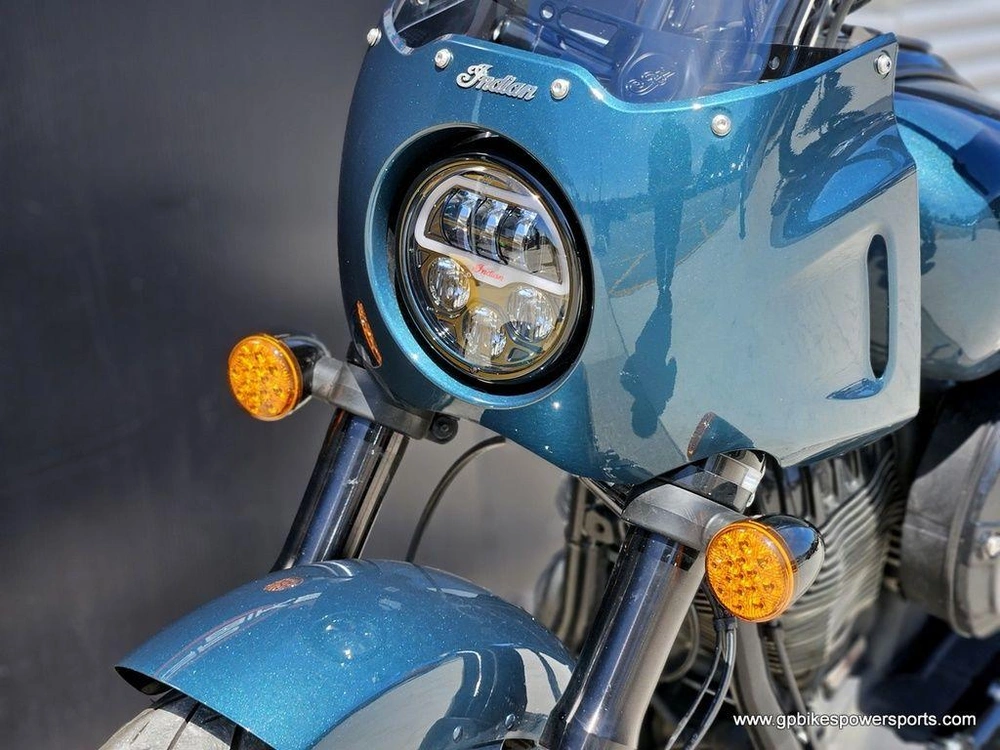 2025 Indian Motorcycle Sport Chief Cascade Green Metallic