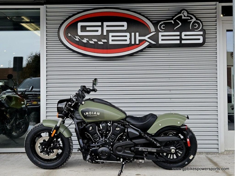 2026 Indian Motorcycle Scout® Bobber Limited +tech Moss Green Smoke