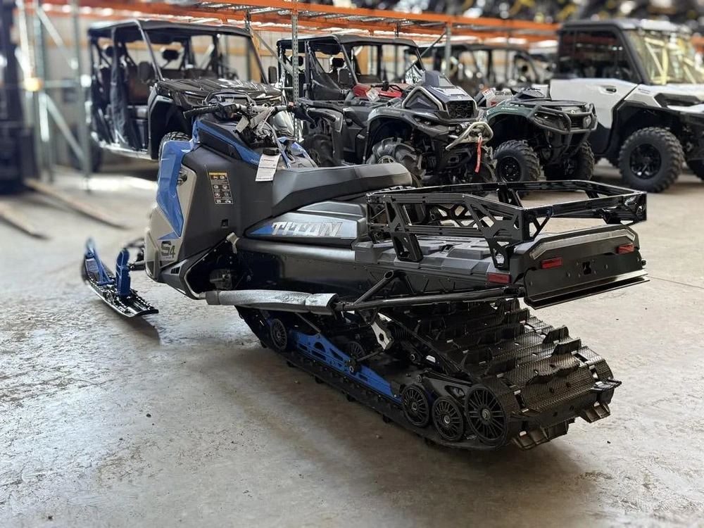 2027 Polaris Prostar S4 Titan Nordic Pro 155 1.8 Cobra Track