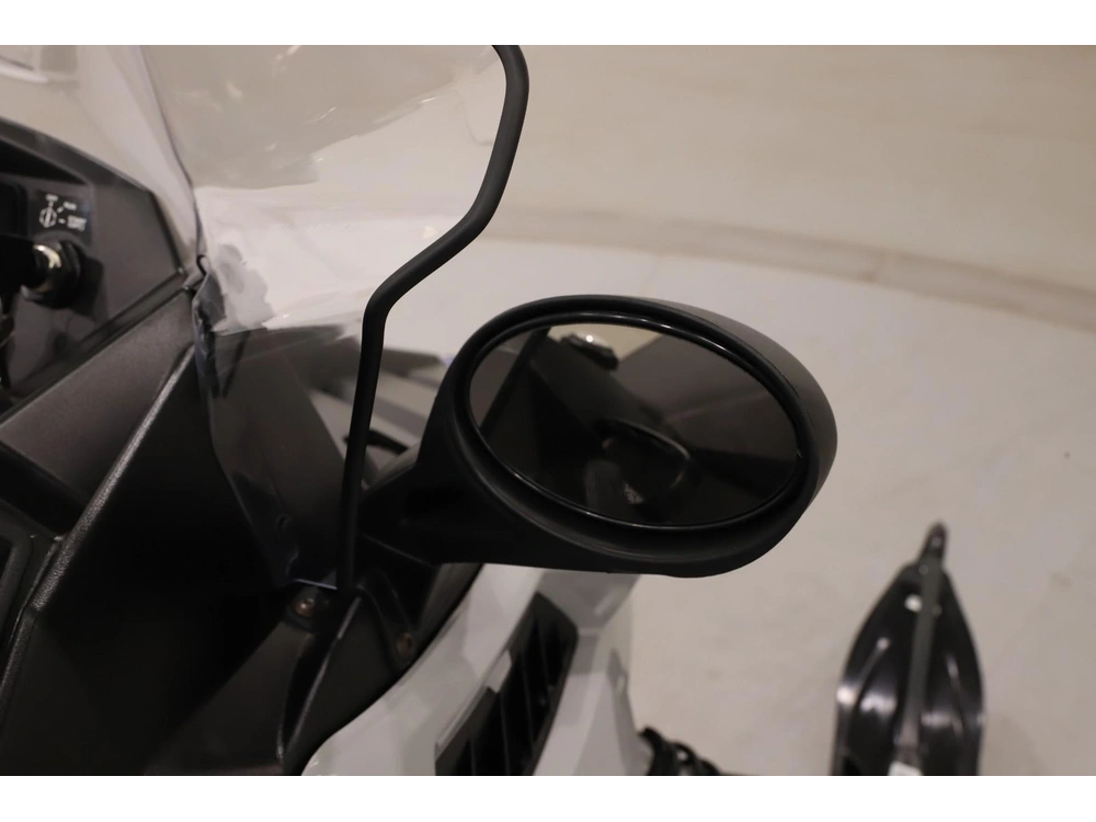 2026 Polaris Indy 550 Voyageur Lxt Es Northstar alt