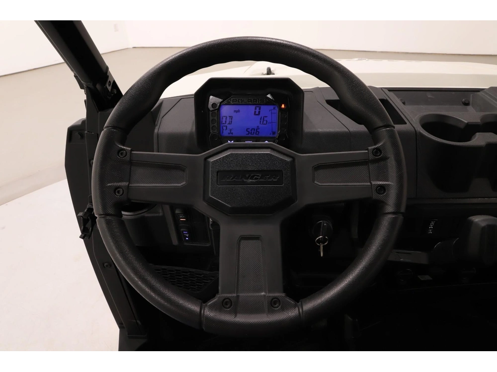 2025 Polaris Ranger Crew 1000 Premium - 6 Passenger alt