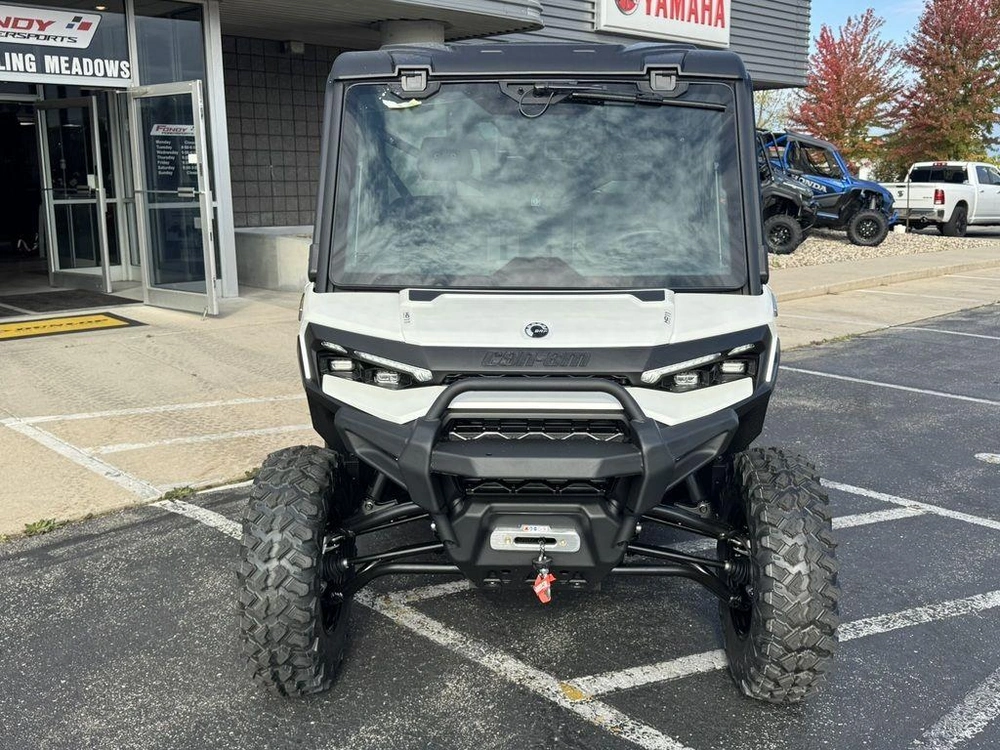 2026 Can-am Defender Limited Hd11