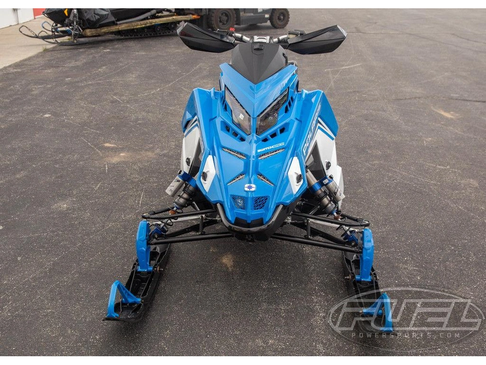 2027 Polaris Patriot 9r Switchback Assault 146 Escape Ifs White Lightning / Velocity Blu alt