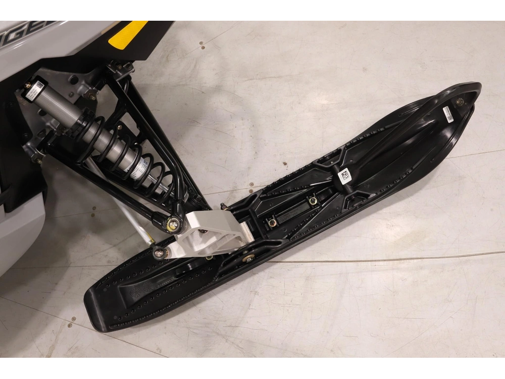 2026 Polaris Indy 550 Voyageur Lxt Es Northstar alt