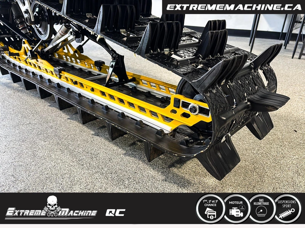 Skidoo Summit® Edge® 850 E-tec 165'' Seulement 935km - Impeccable!!! 2023