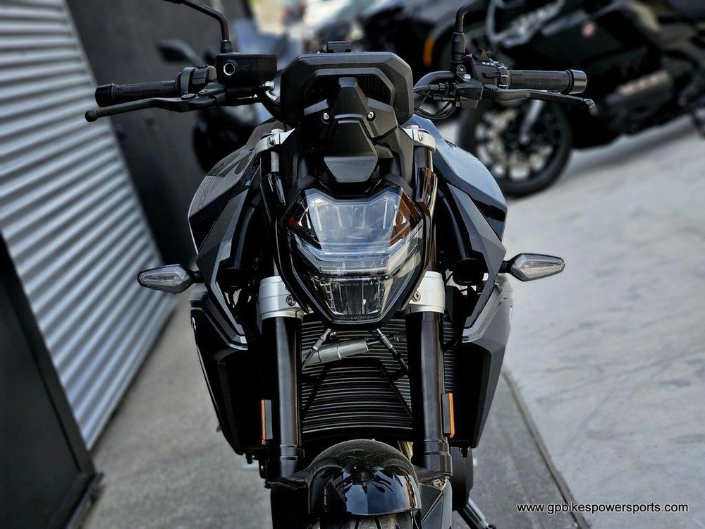 2026 Bmw F 900 R Triple Black