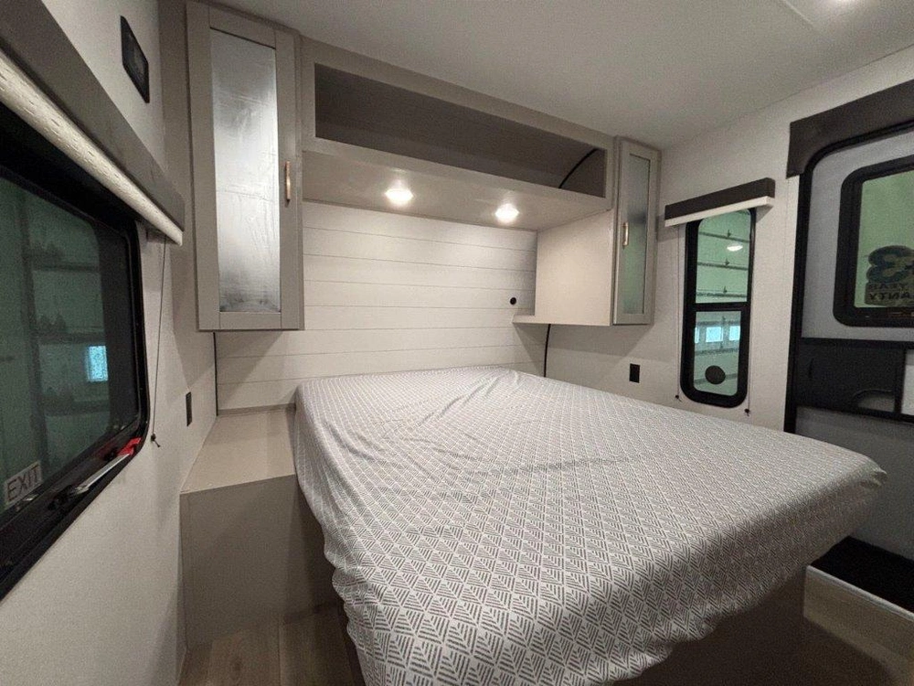 Jayco Jay Flight 335bhs 2027 alt