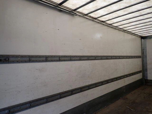 Freightliner M2106 2019