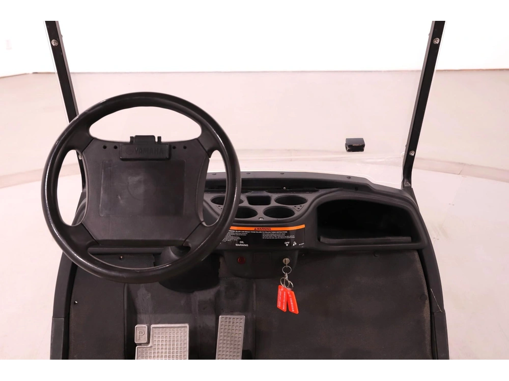 2009 Yamaha Premium Gas Golf Cart alt
