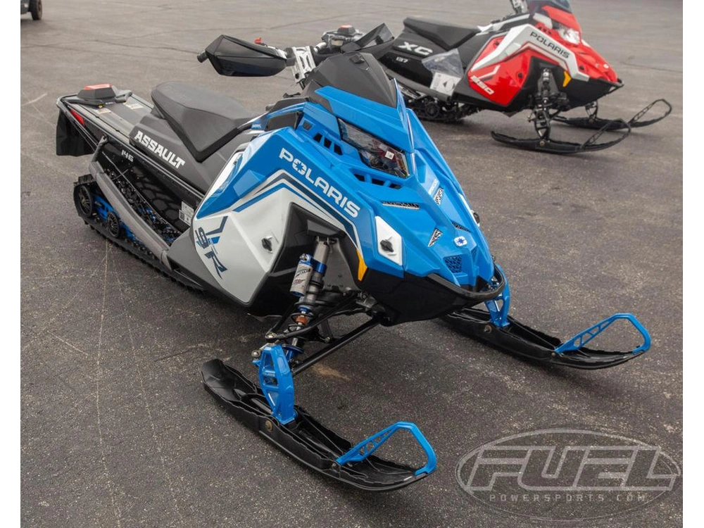 2027 Polaris Patriot 9r Switchback Assault 146 Escape Ifs White Lightning / Velocity Blu alt