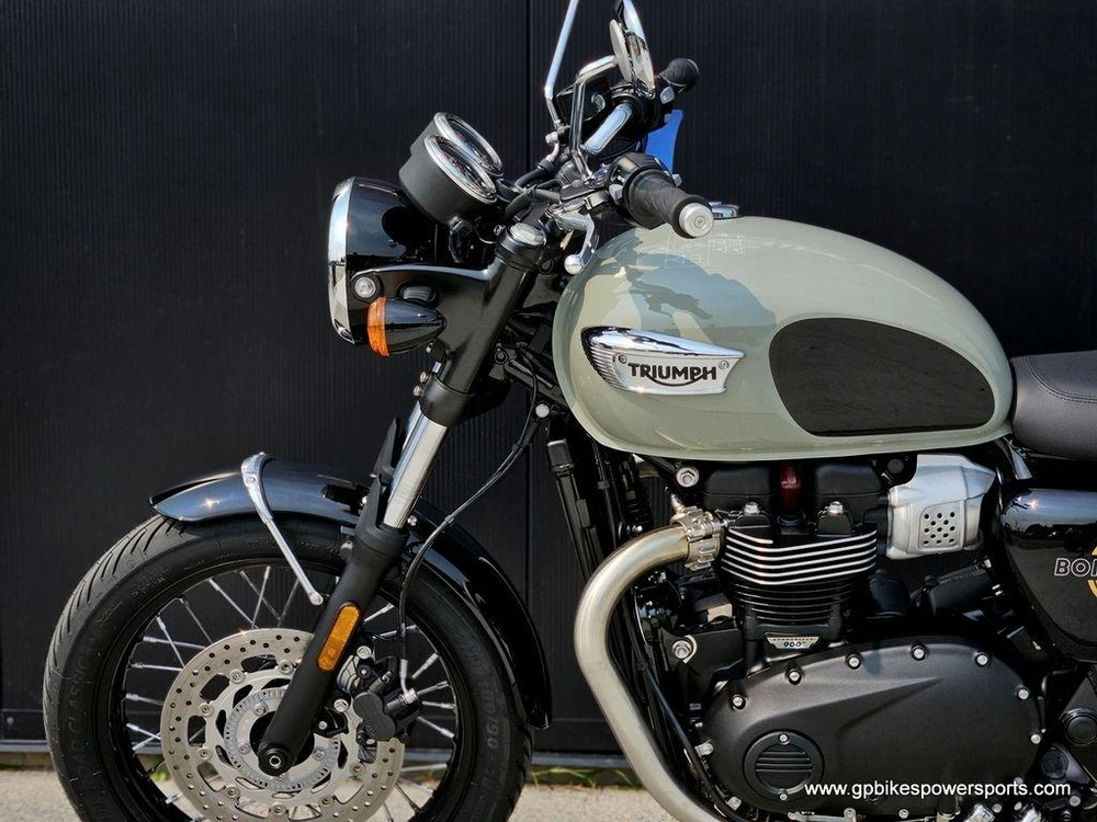 2026 Triumph Bonneville T100 Stone Grey