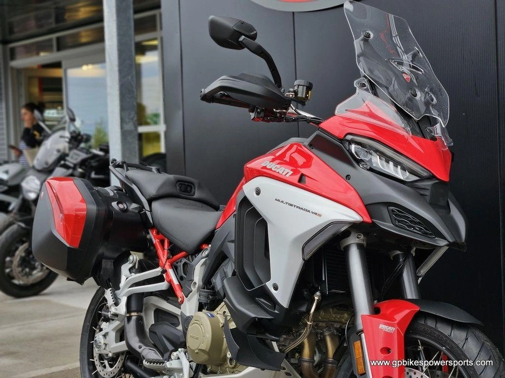 2024 Ducati Multistrada V4 S Travel & Radar Spoked Wheels Red