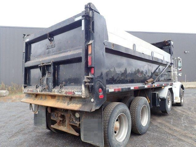 Peterbilt 367 2011