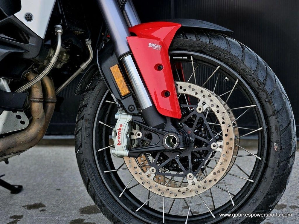 2024 Ducati Multistrada V4 S Travel & Radar Red