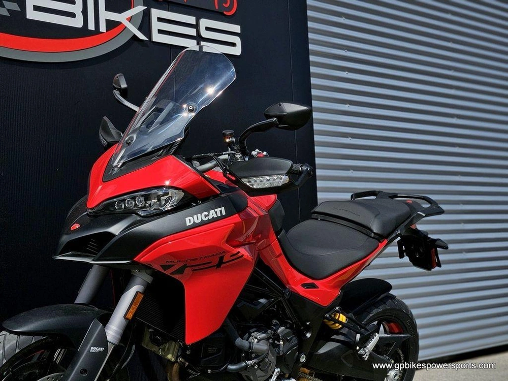 2024 Ducati Multistrada V2 S Red