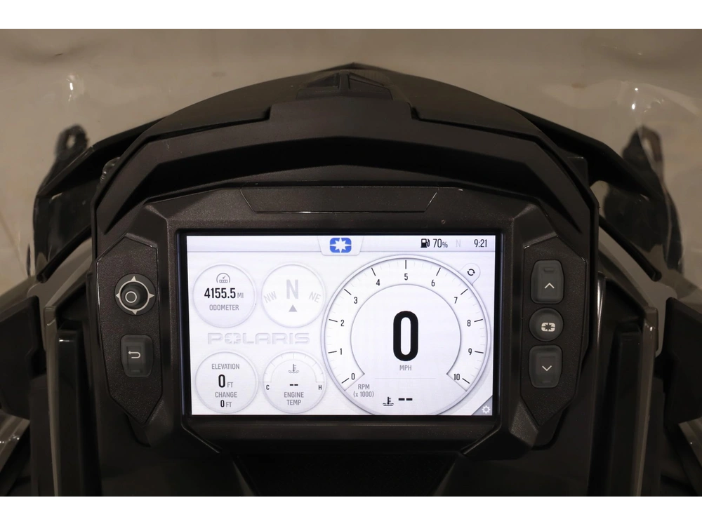 2025 Polaris 650 Indy Adventure 137 alt