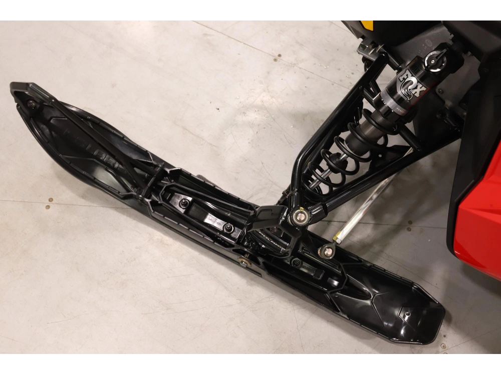 2027 Polaris 850 Sb Xc 146 1.6 alt