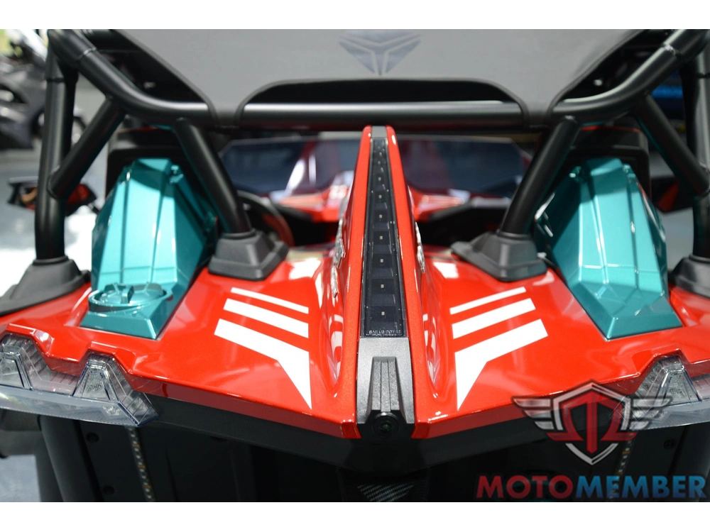 2025 Slingshot 10th Anniversary Autodrive alt