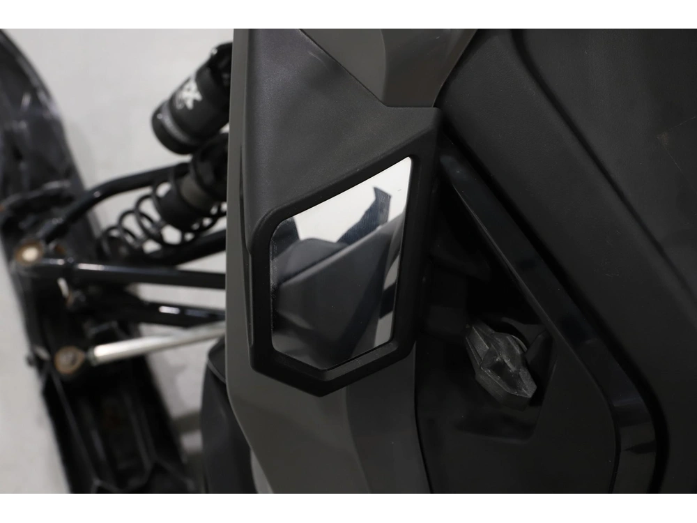 2024 Polaris 650 Indy Adventure 137 alt
