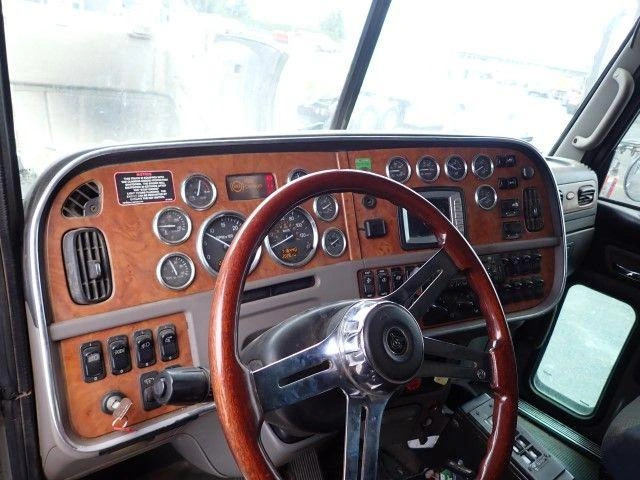 Peterbilt 367 2011