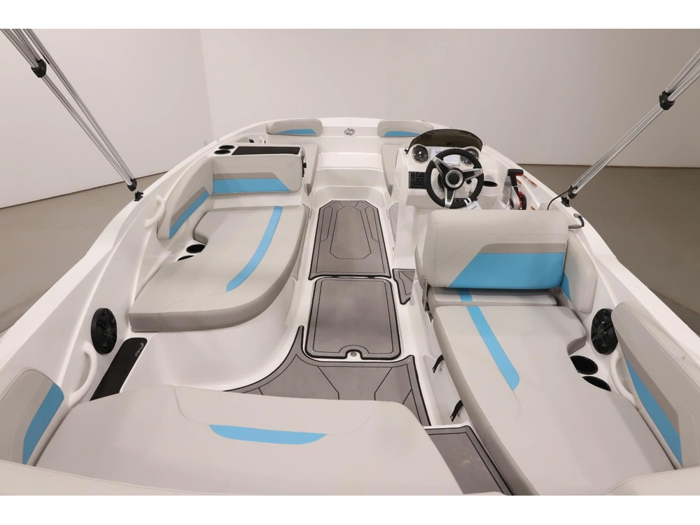 2026 Hurricane Ss185-ob Base Model alt