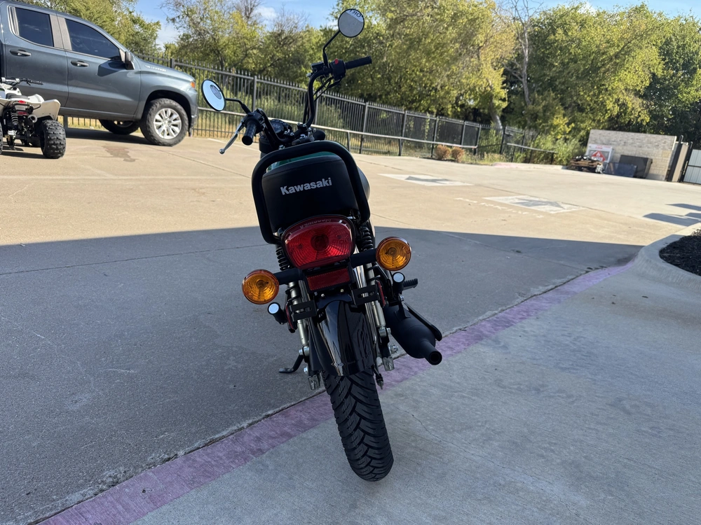 2026 Kawasaki W175 Ltd Abs
