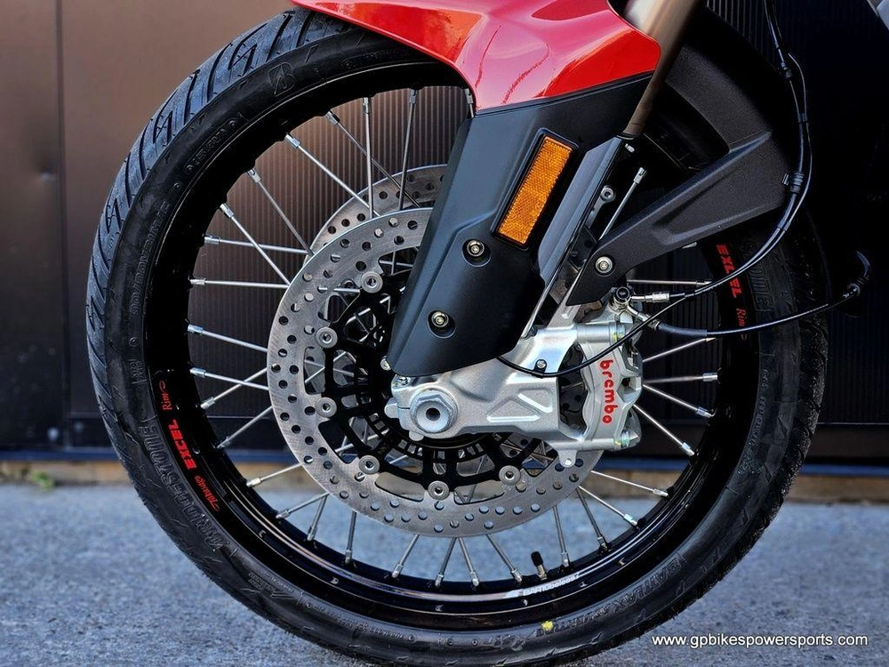 2024 Mv Agusta Enduro Veloce