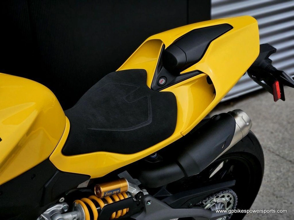 2026 Ducati Panigale V2 S Yellow