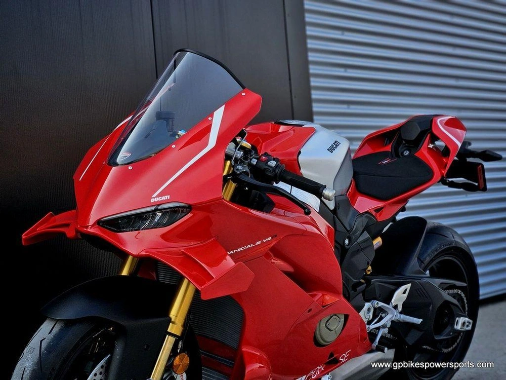 2026 Ducati Panigale V4 R