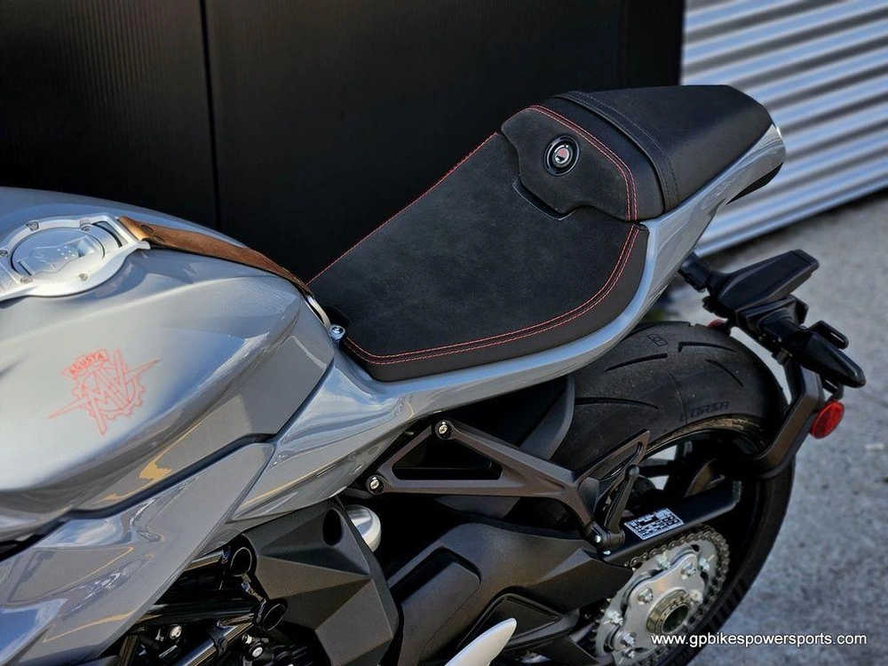 2023 Mv Agusta Superveloce 800