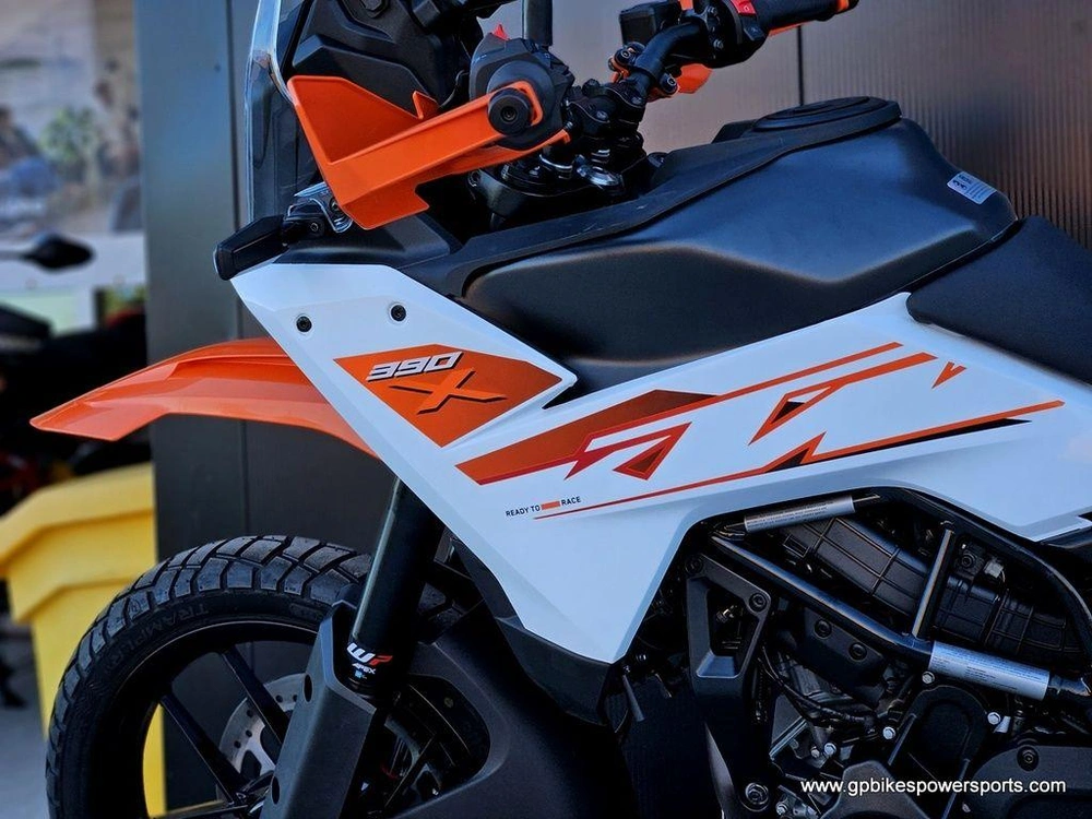 2025 Ktm 390 Adventure X White
