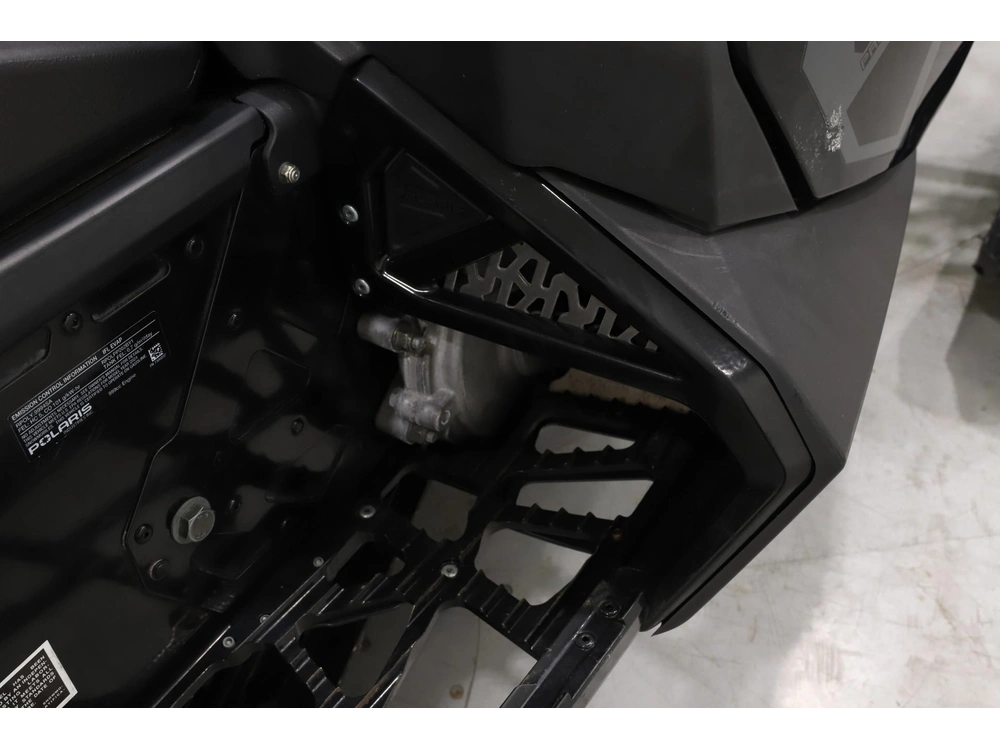 2024 Polaris Prostar S4 Indy Adventure 137 alt
