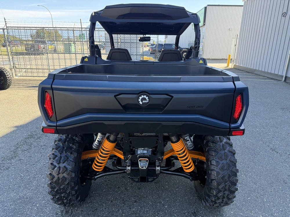 2027 Can-am Commander Xt-p 1000r alt