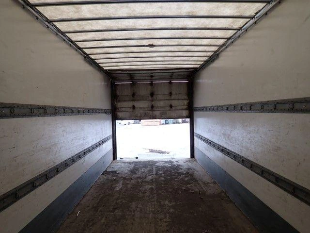Freightliner M2106 2019