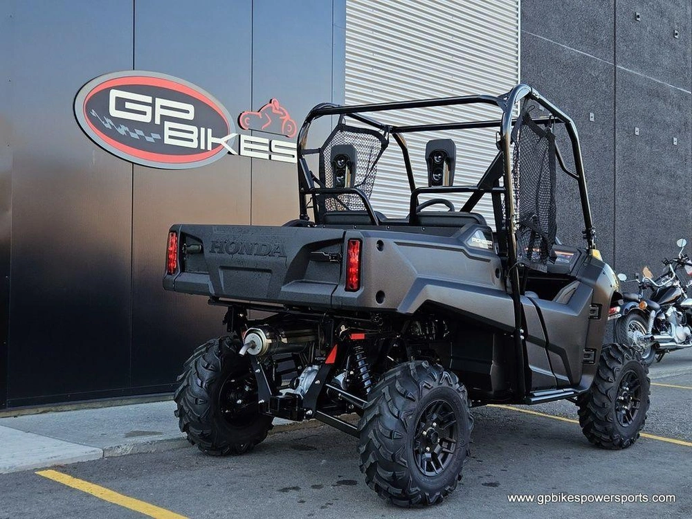 2025 Honda Pioneer 700-2p Dlx